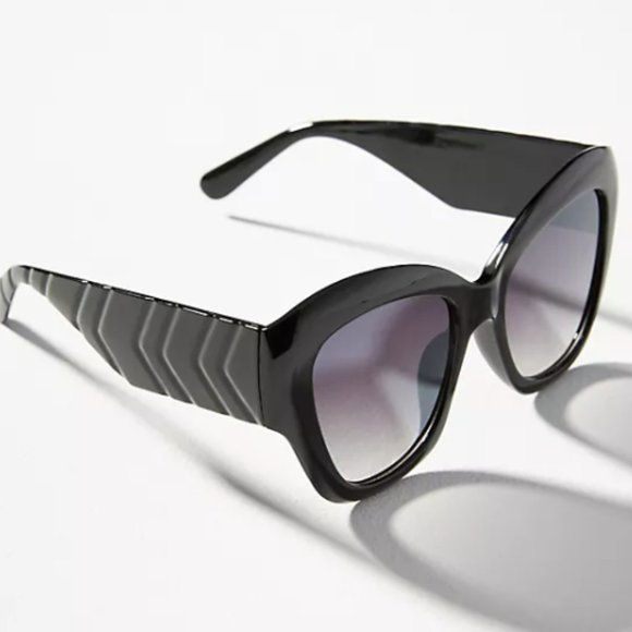 Anthropologie Oversized Cat-Eye Sunglasses - Picture 2 of 6